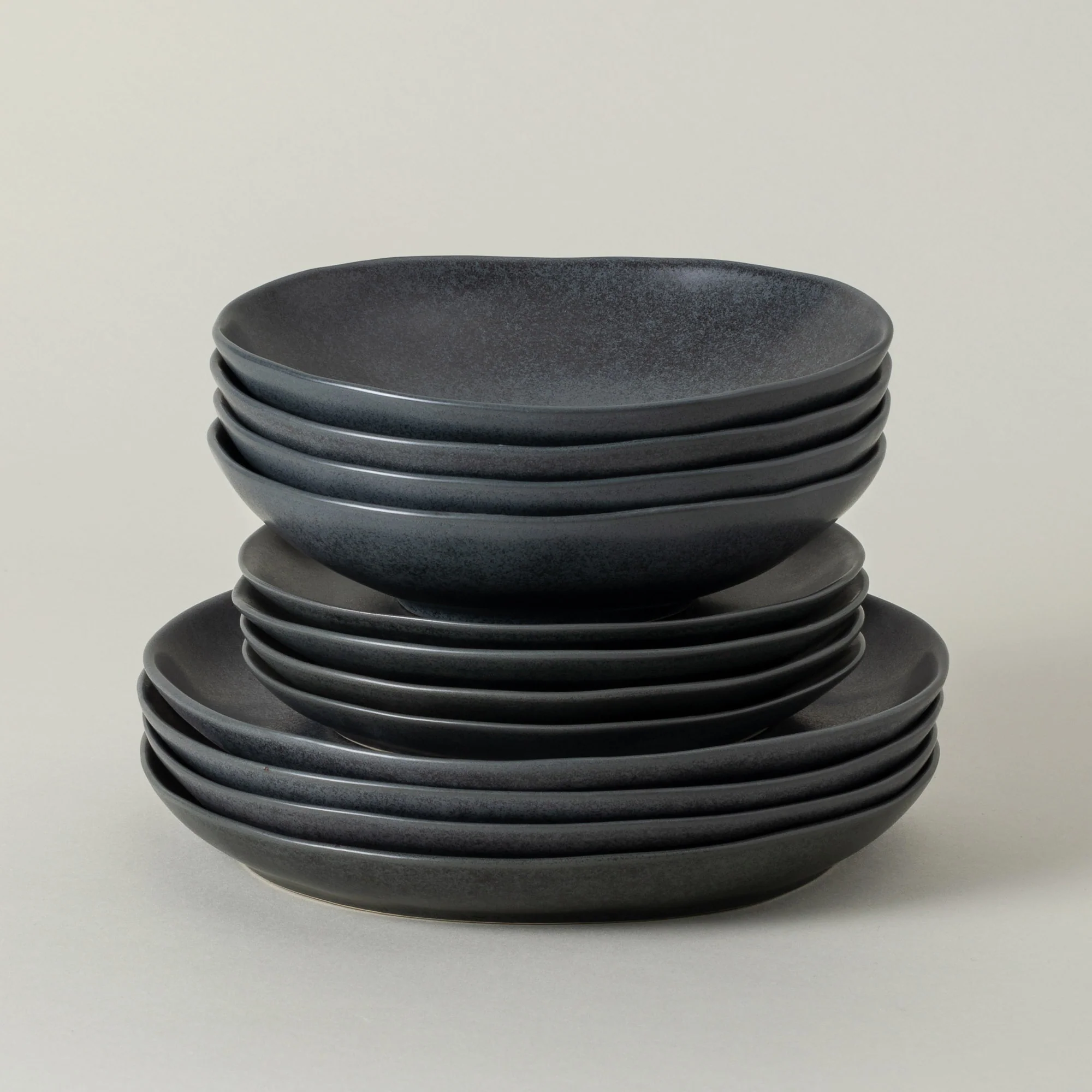 12-Piece Dinnerware Set with Soup/Pasta Bowl Livia