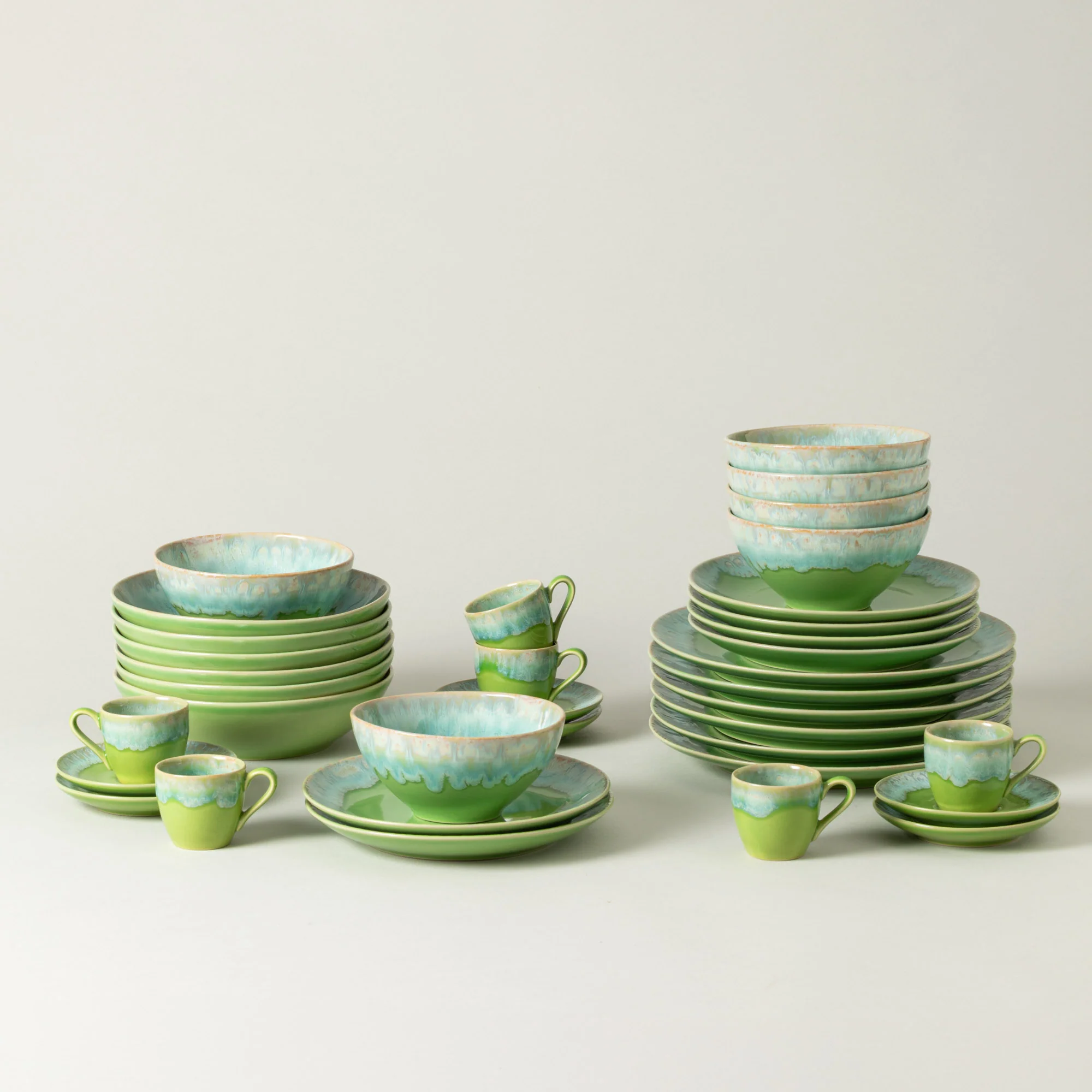 30-Piece Dinnerware Set with Coffee Cup and Saucer Taormina, Casafina by COSTA NOVA