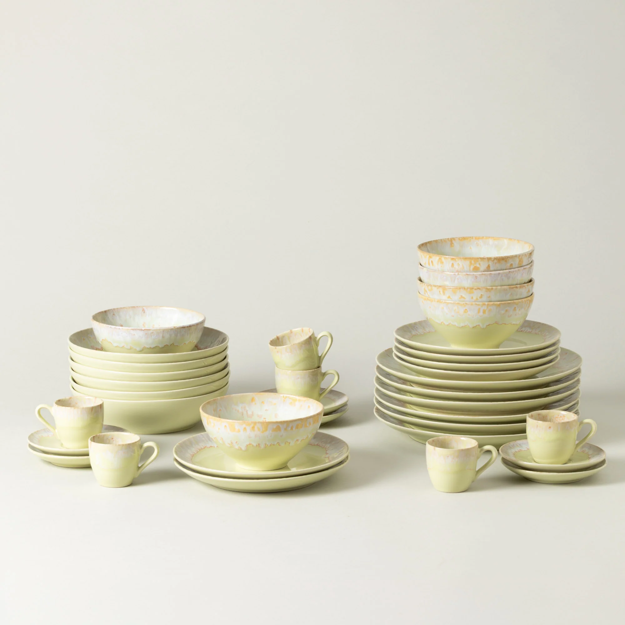 30-Piece Dinnerware Set with Coffee Cup and Saucer Taormina, Casafina by COSTA NOVA
