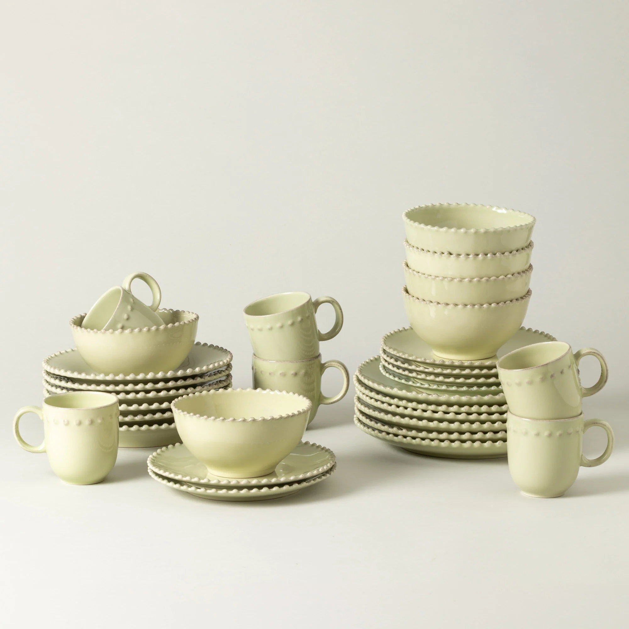 30-Piece Dinnerware Set with Soup/Pasta Plate Pearl
